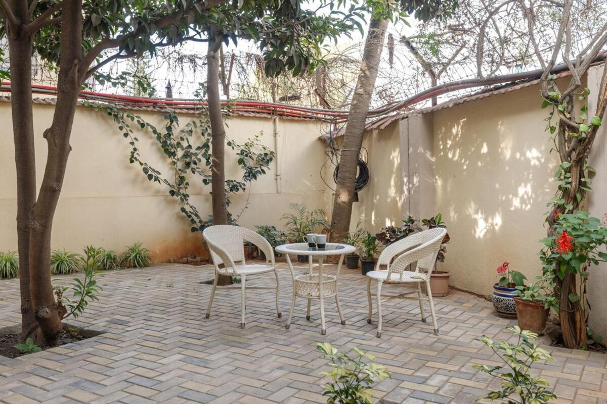 Palm Oasis Residences By Red Olive Whitefield Ac Bangalore Exterior photo